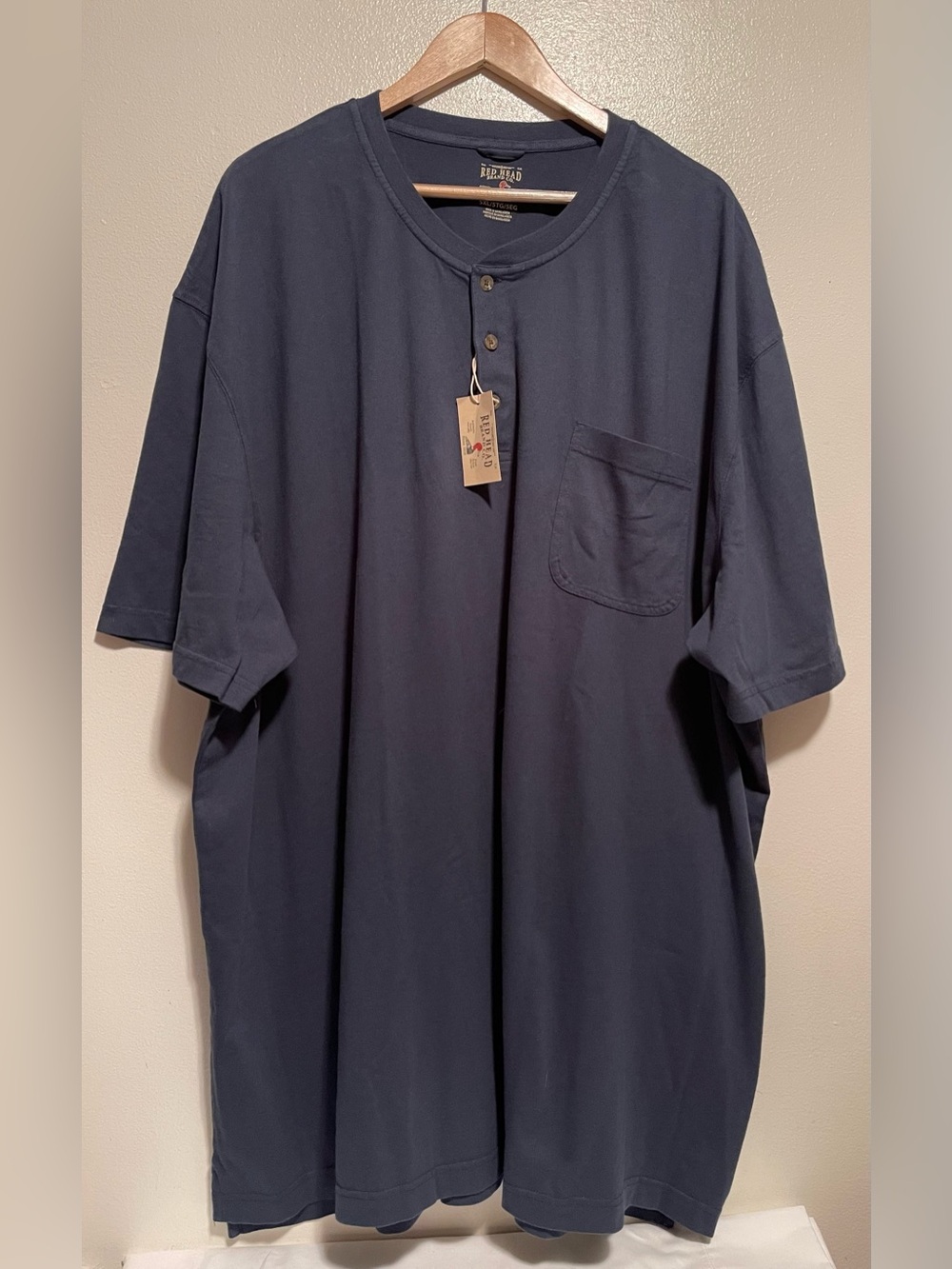 Red Head Men’s Navy Short-Sleeve Henley with Chest Pocket NWT